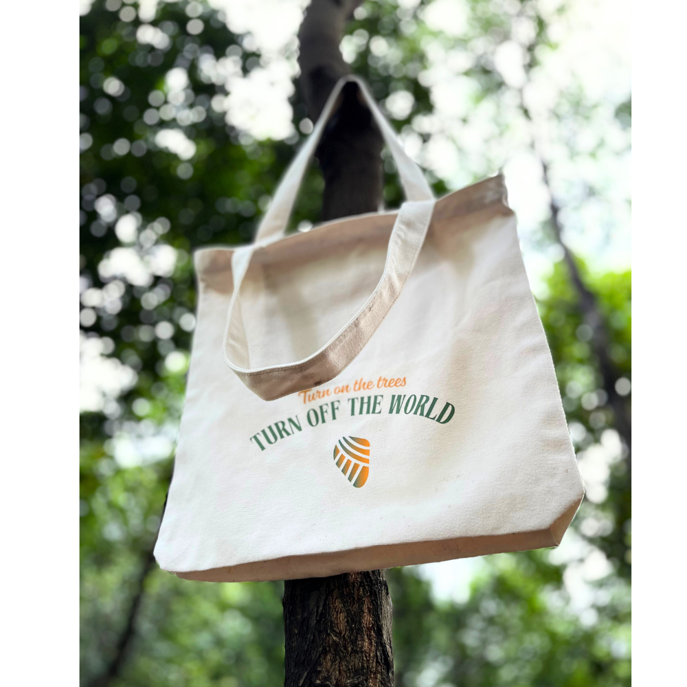 Chryzzz Tote – Carry Your Freedom